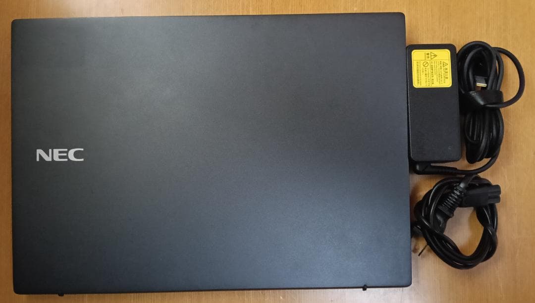 NEC　軽量ノート/i5-8265U/8G/238G
