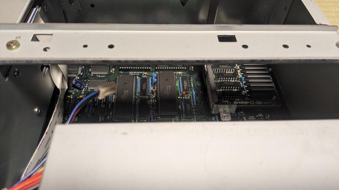 SHARP X68000 PRO CZ-653C-GY　ジャンク