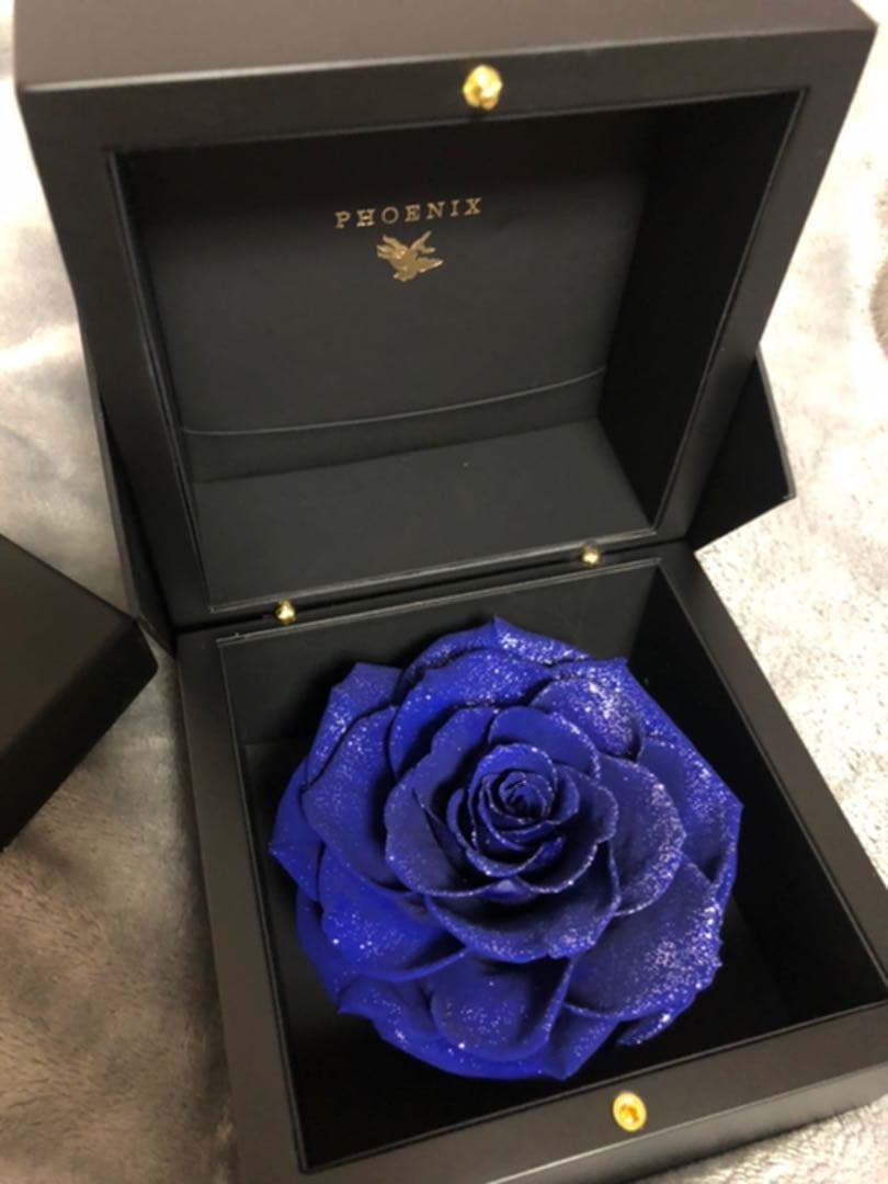 プリザードフラワー　ブルーローズ　青い薔薇一輪
