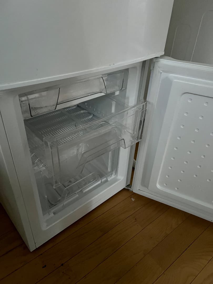 【良品】アイリスオーヤマ 冷蔵庫 142L