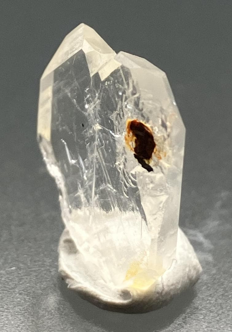 長崎県奈留島水晶岳　日本式双晶 Japantwin　　　国産水晶　原石