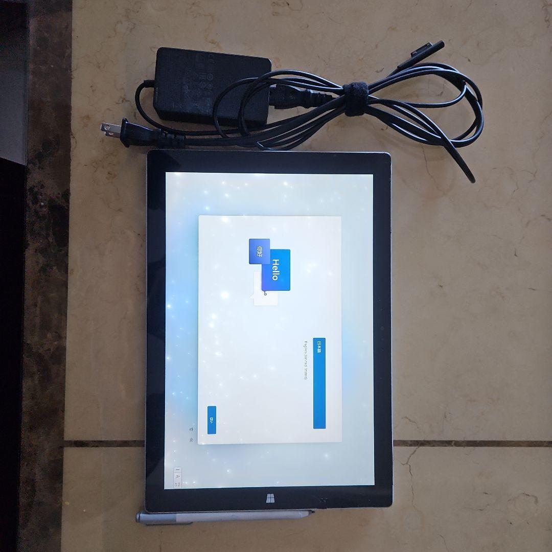 や*ん様 画面割れあり SurfacePro3 充電器とタッチペン付き