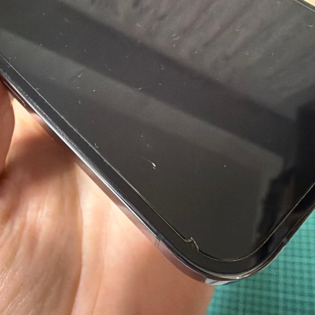 iPhone 13 Pro 本体