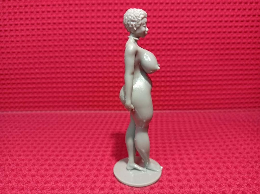 美的工房　「ムチムチの黒人」　オリジナル品　創作品　フィギュア　樹脂製