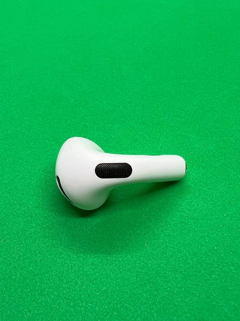 Apple AirPods 第4世代 R右耳 ANC非搭載 668