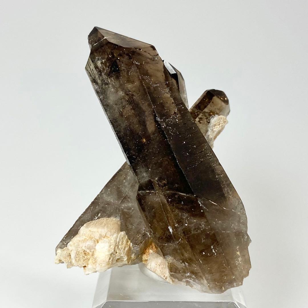 スモーキークォーツ　煙水晶　鉱物標本　原石　天然石　ストーン　マラウィ産