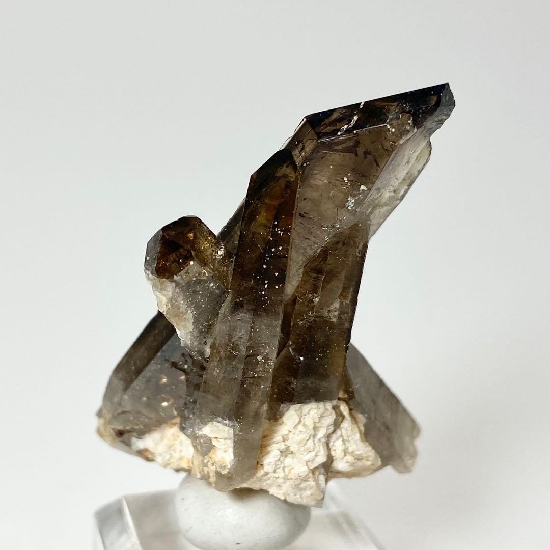 スモーキークォーツ　煙水晶　鉱物標本　原石　天然石　ストーン　マラウィ産