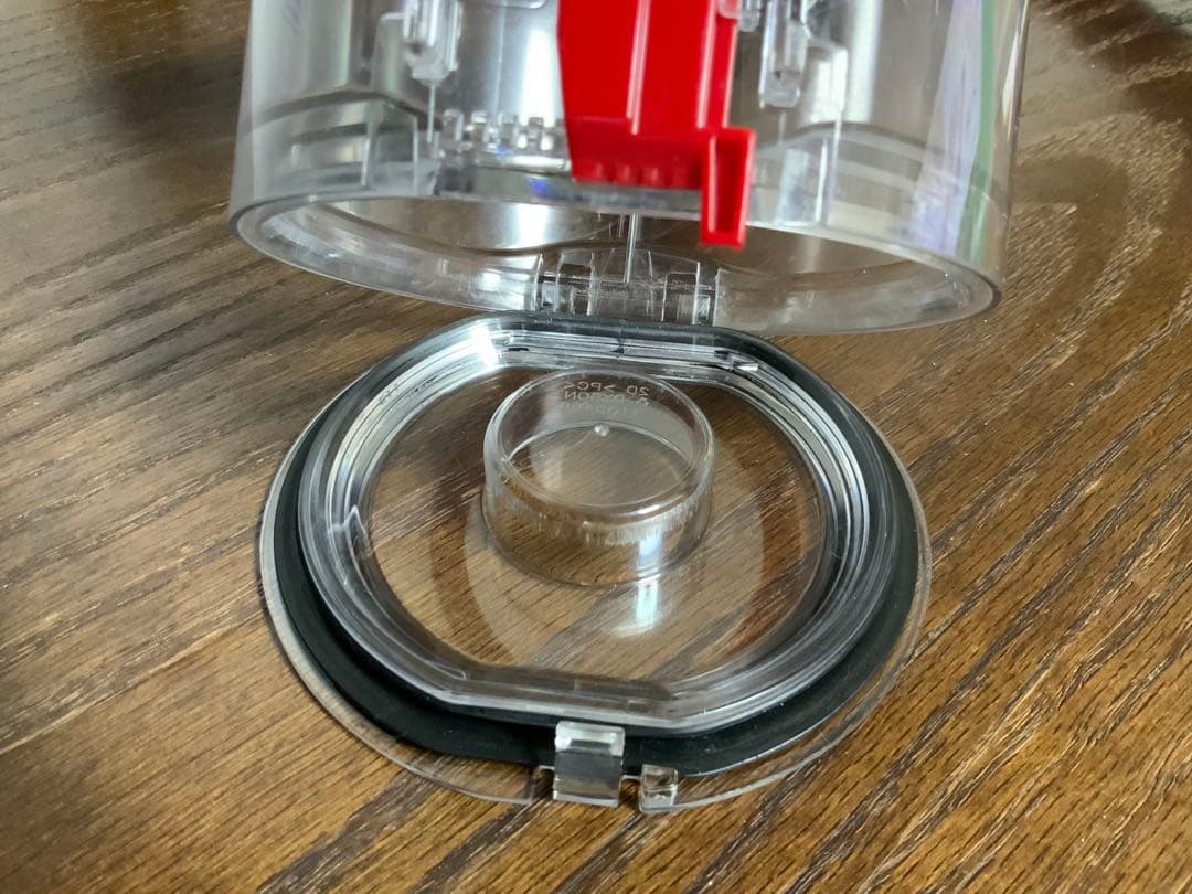 dyson　スティッククリーナー　V8（SV25）バッテリー稼働時間 25分