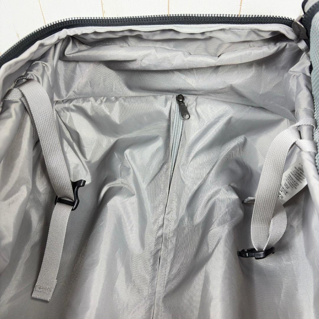 【美品】Patagonia Black Hole Duffel 40L ローラー