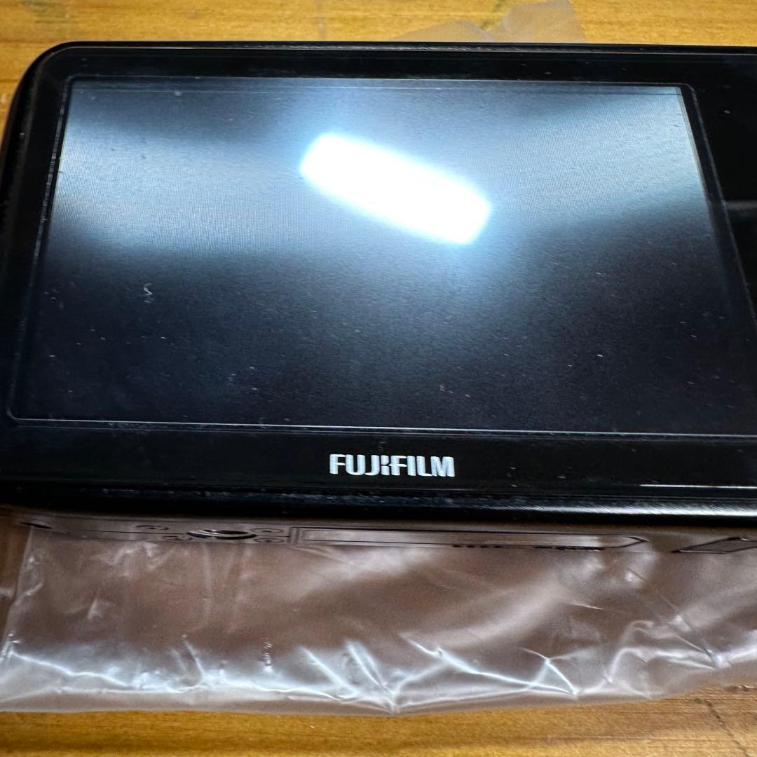Fujifilm FinePix Real 3D W3 デジカメ 6318