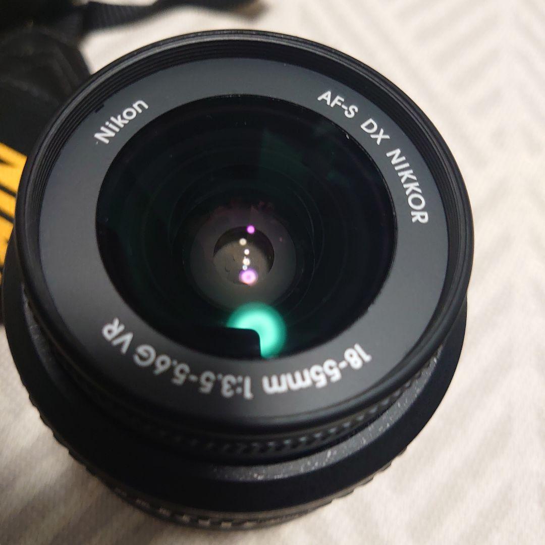 Nikon D3000 デジタル一眼レフ 単焦点レンズ含むレンズ3本セット