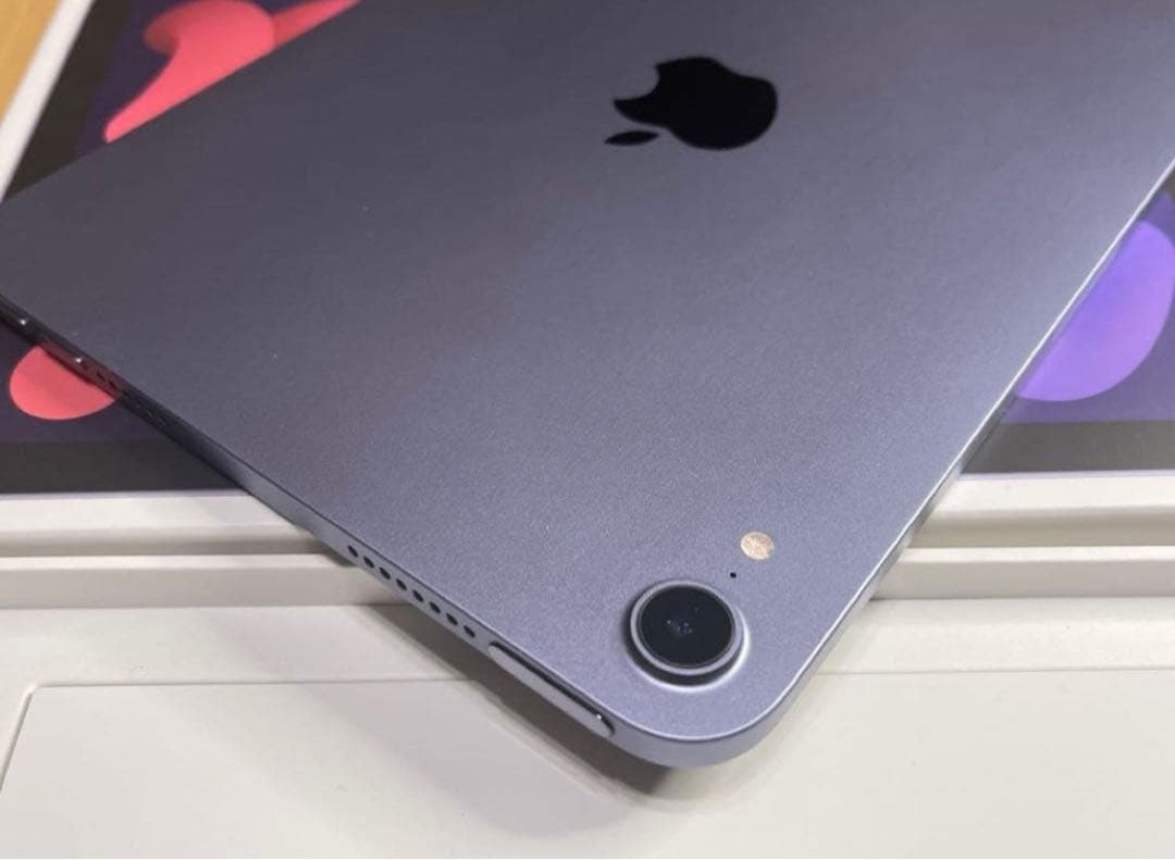 【超美品】iPad mini 6 Wi-Fi モデルキーボードとカバー付き