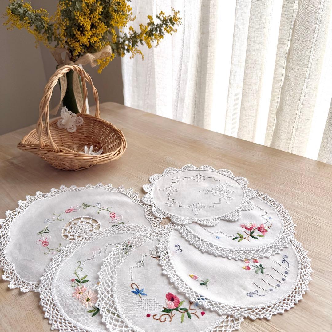 刺繍ドイリー6枚セット 手編みレース縁 花柄 ナチュラル フレンチ ヴィンテージ
