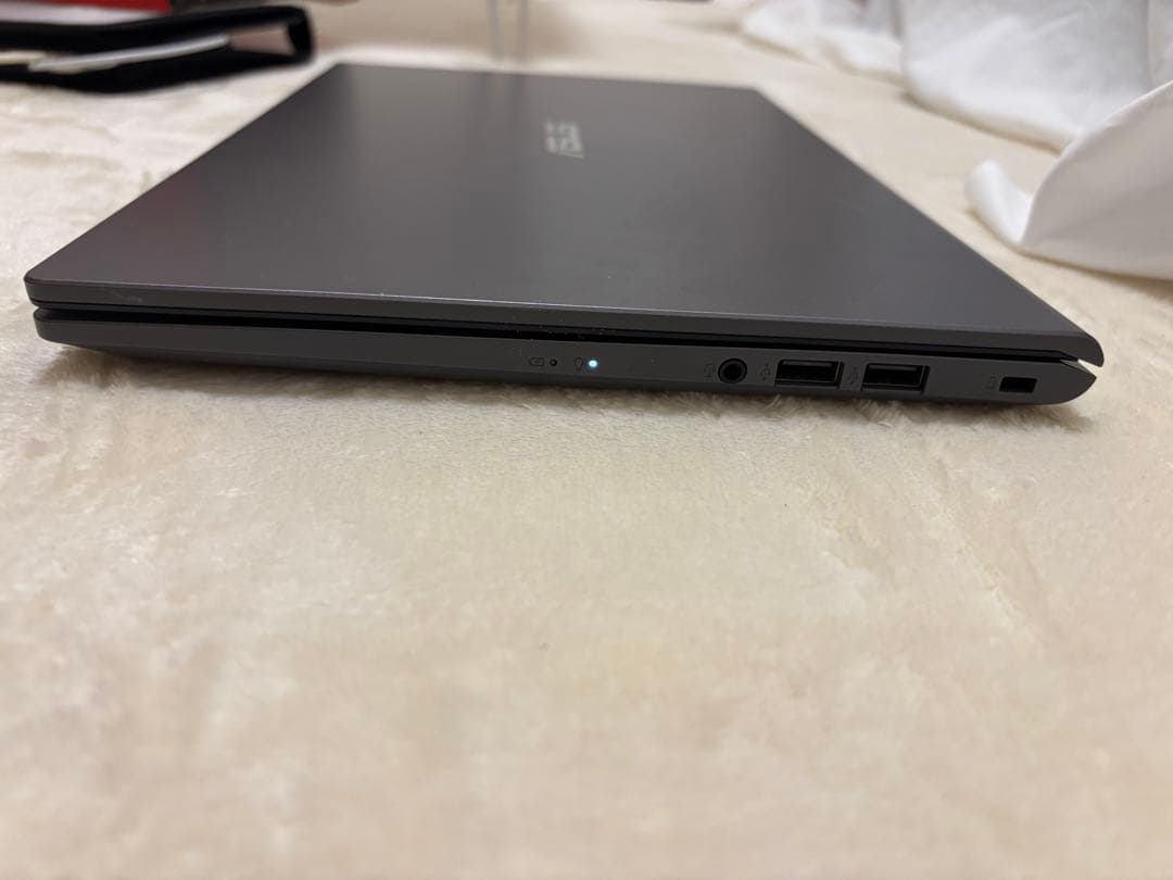 【美品】ASUS VivoBook X415JA ノートパソコン 14インチ