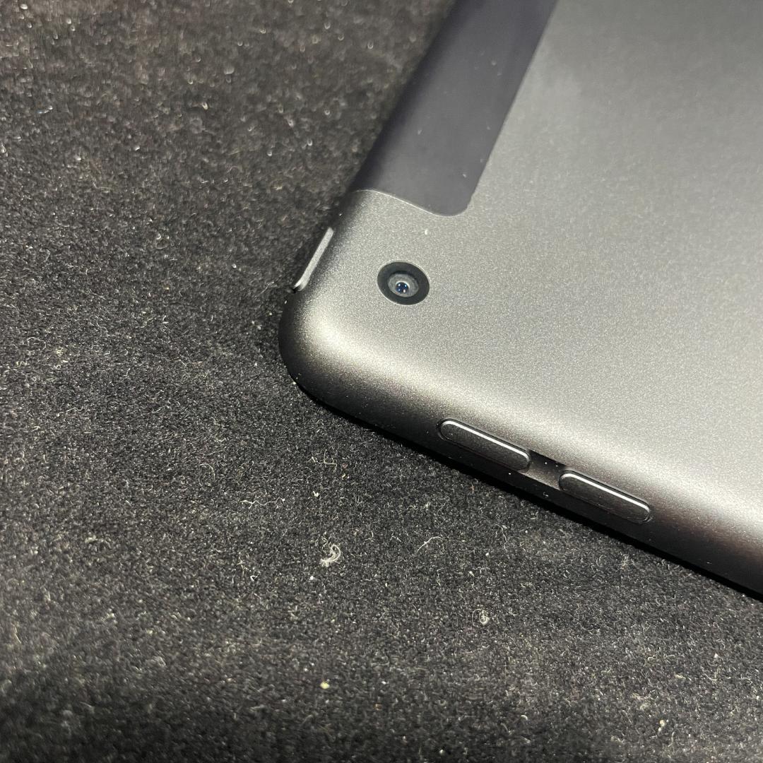 【2021年製 良品】iPad 第9世代 (A2604)　64GB