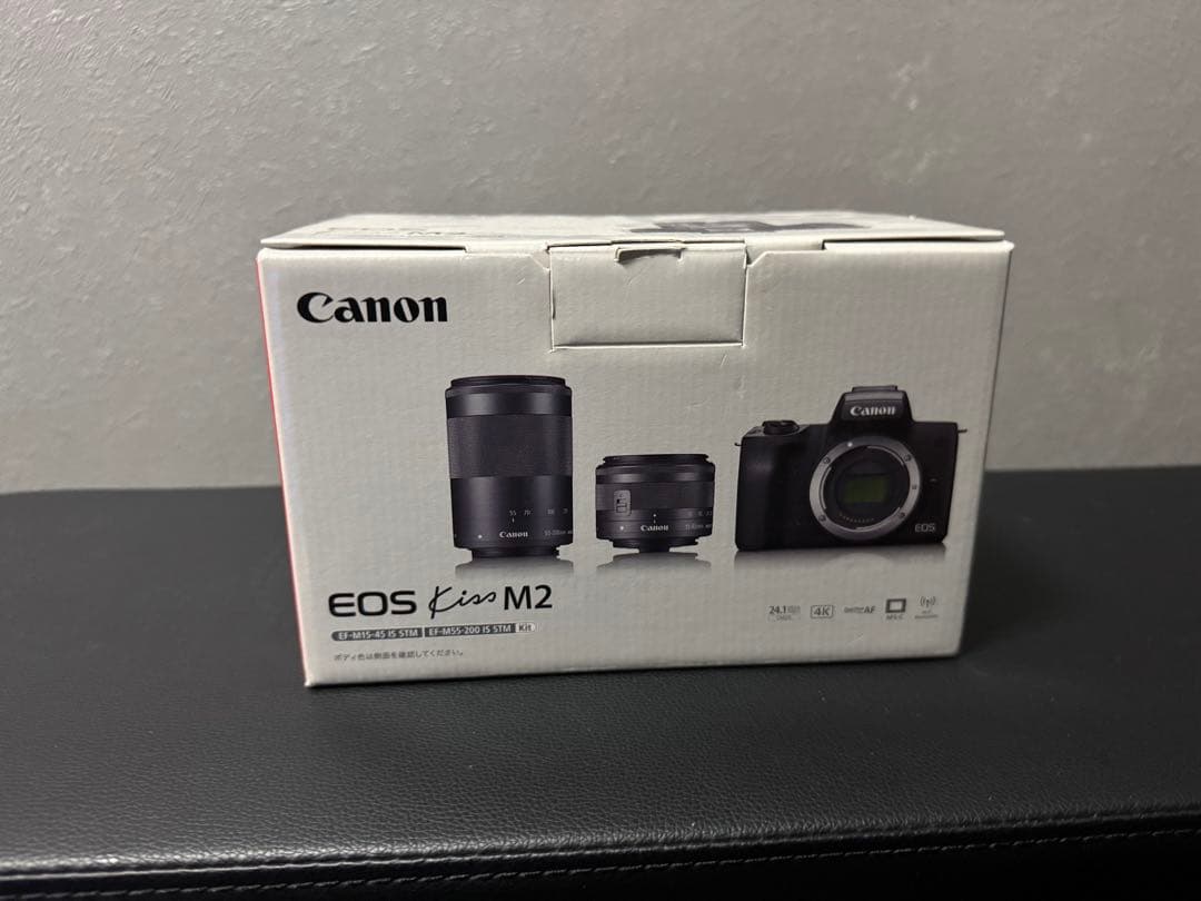【美品】Canon EOS Kiss M2 ダブルズームキット ミラーレス一眼