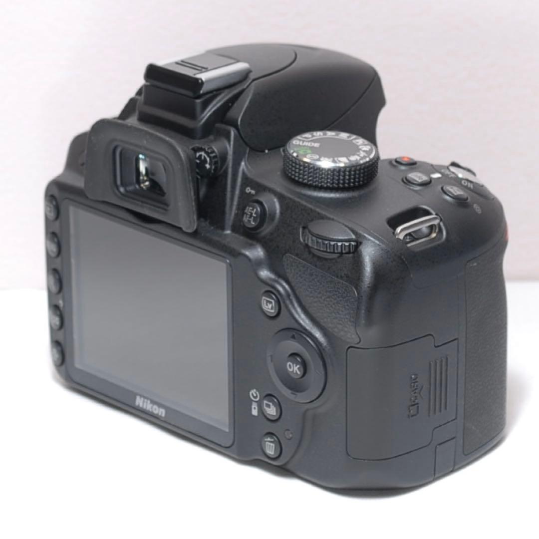 美品✨Nikon D3200✨ダブルレンズ✨高画質✨望遠レンズデビュー