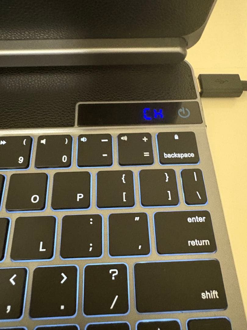 【良品・通電確認済】doqo F-11A iPad /Air用 キーボード