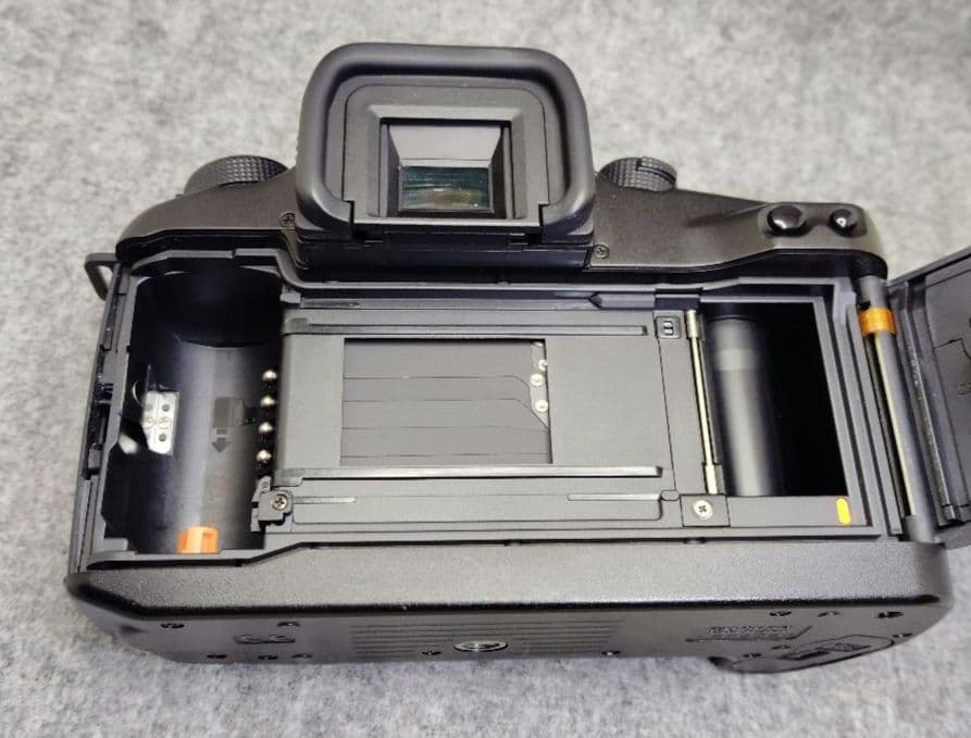 Canon EOS7 標準ズームレンズ付き　フィルムカメラ