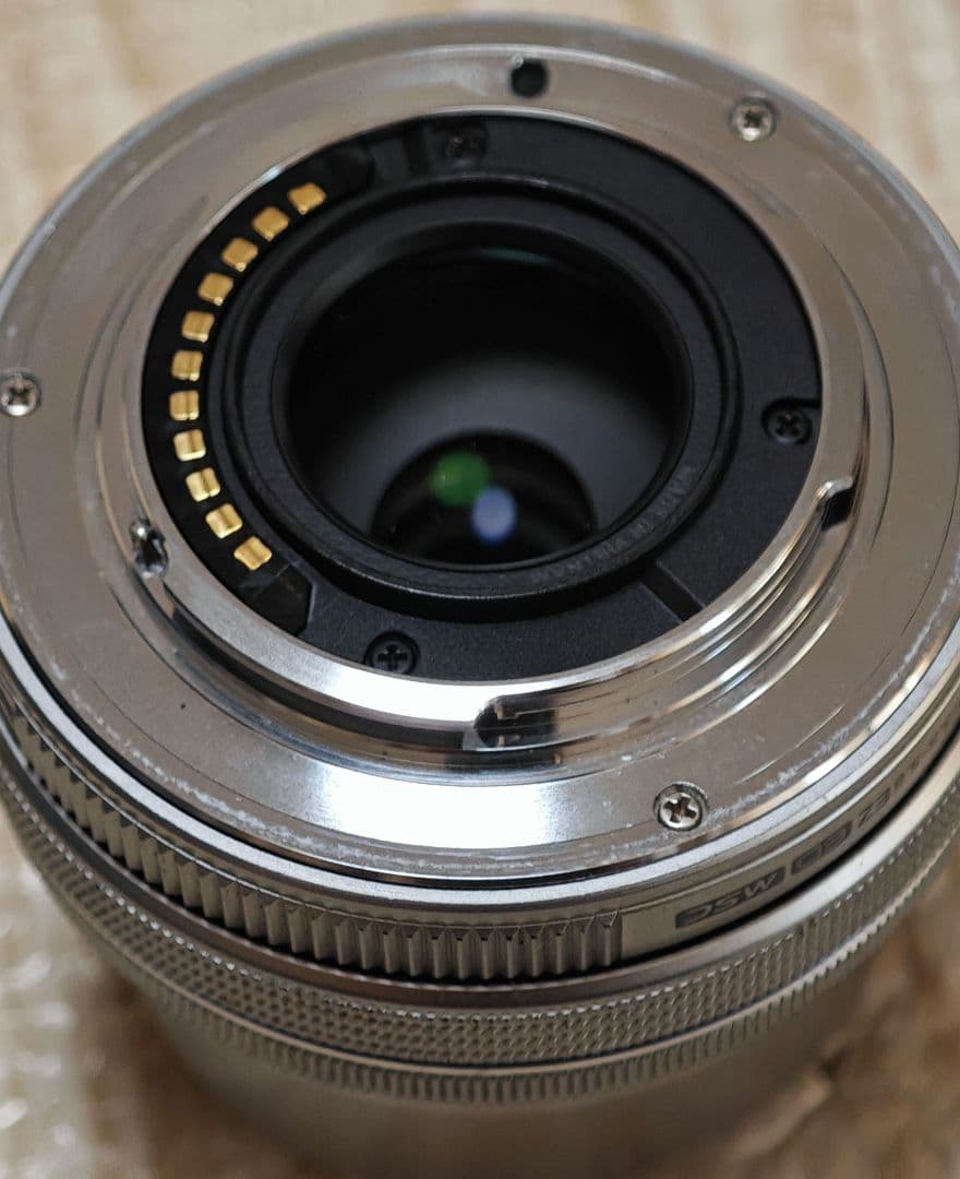 OLYMPUS OM-D E-M10 ミラーレス一眼　レンズ3本付