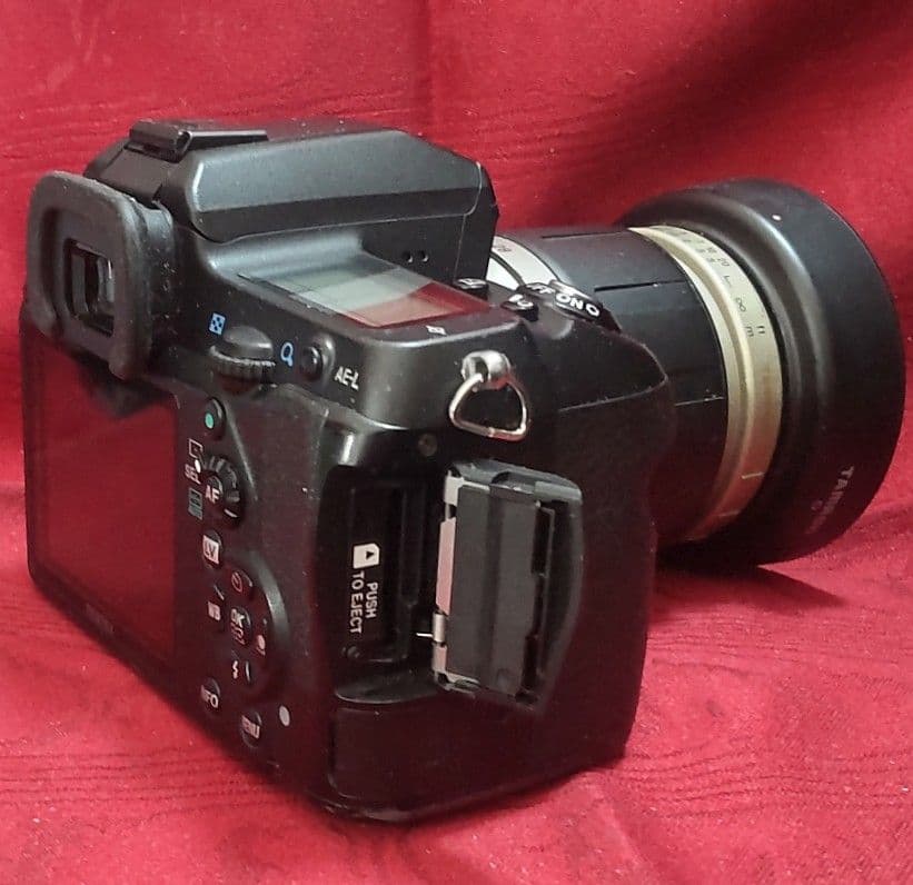 PENTAX K-7 デジタル一眼レフカメラ＋標準ズームレンズ＜動作機能確認済＞