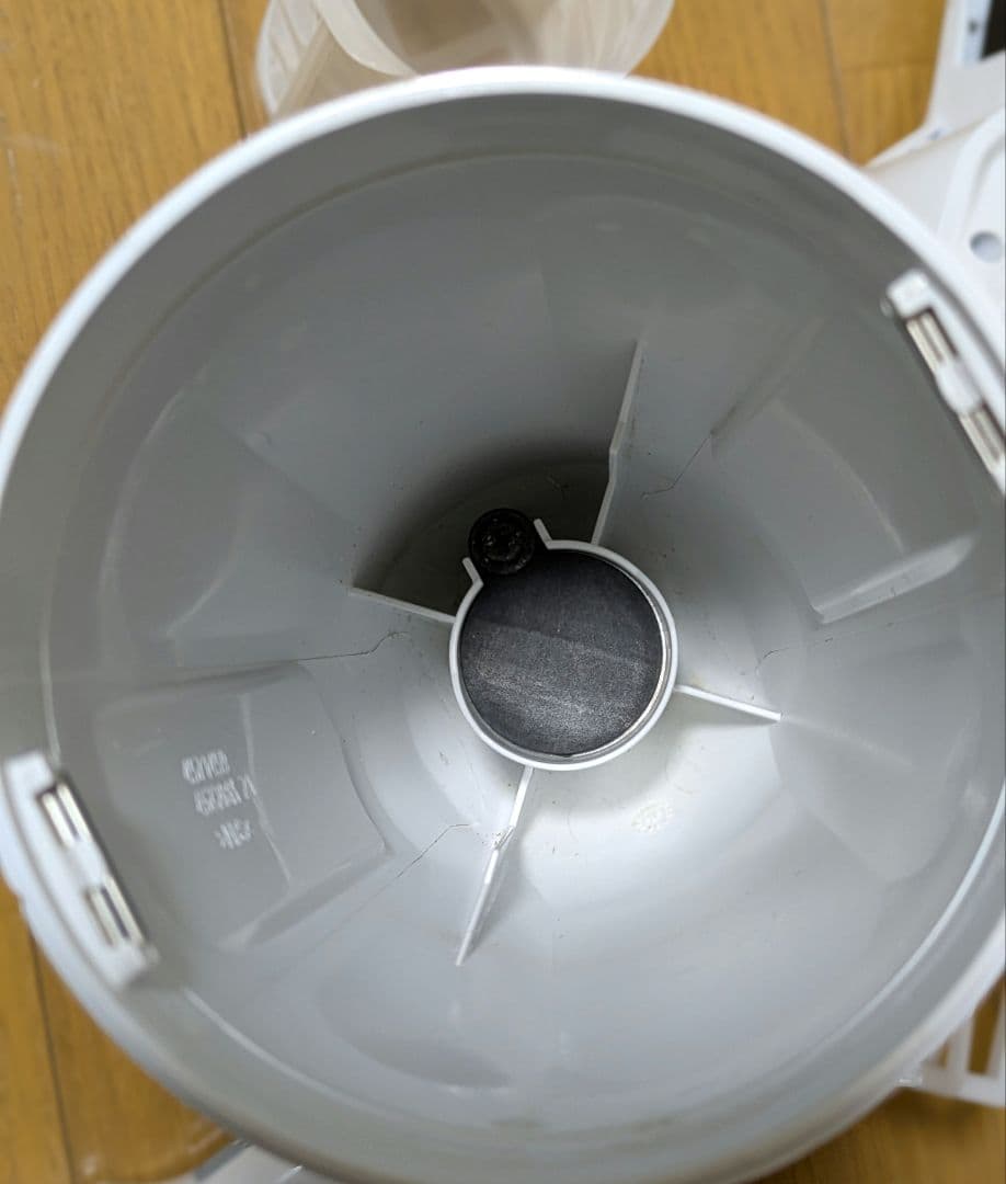 Makita CL106FD 充電式クリーナー 10.8V