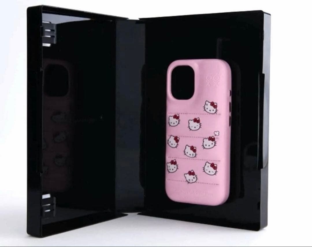 UrbanSophistication iPhone17proケースハローキティ