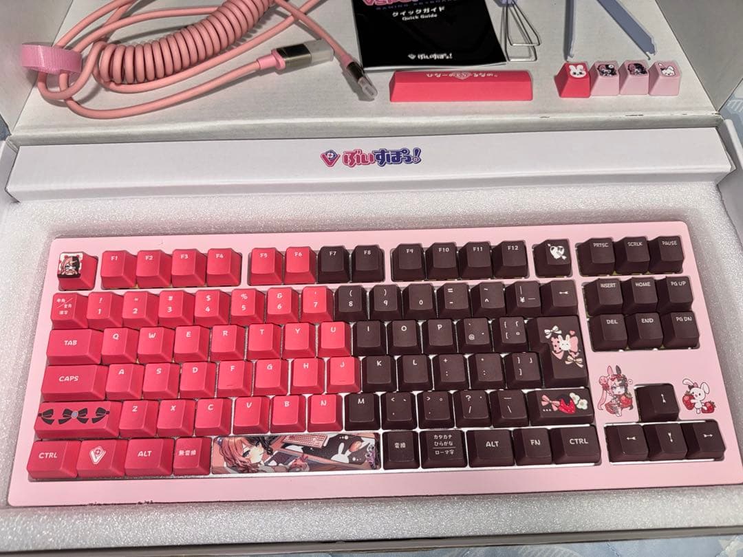 ぶいすぽっ！　橘ひなの　ゲーミングキーボード　VGGCキーキャップ付き