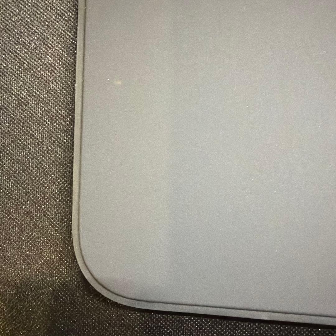 13インチiPad Air（M3）用Smart Folio チャコールグレイ