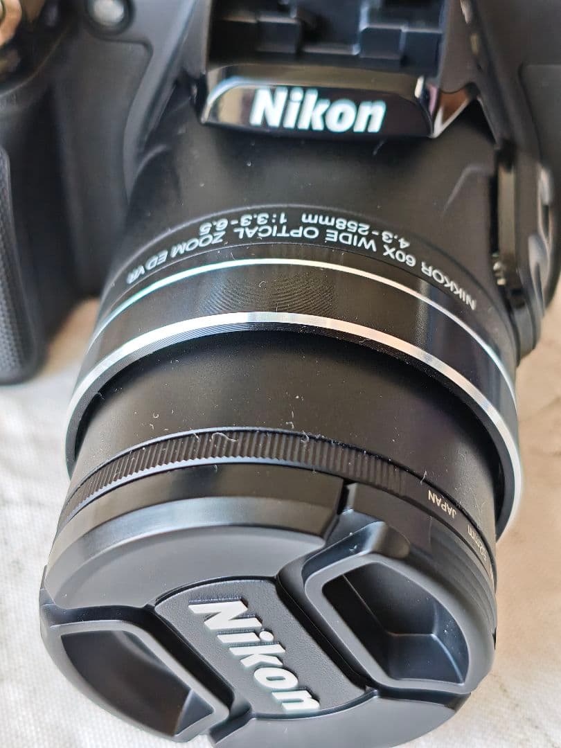 【美品】Nikon COOLPIX P610 60倍 ブラック 専用ケース付き