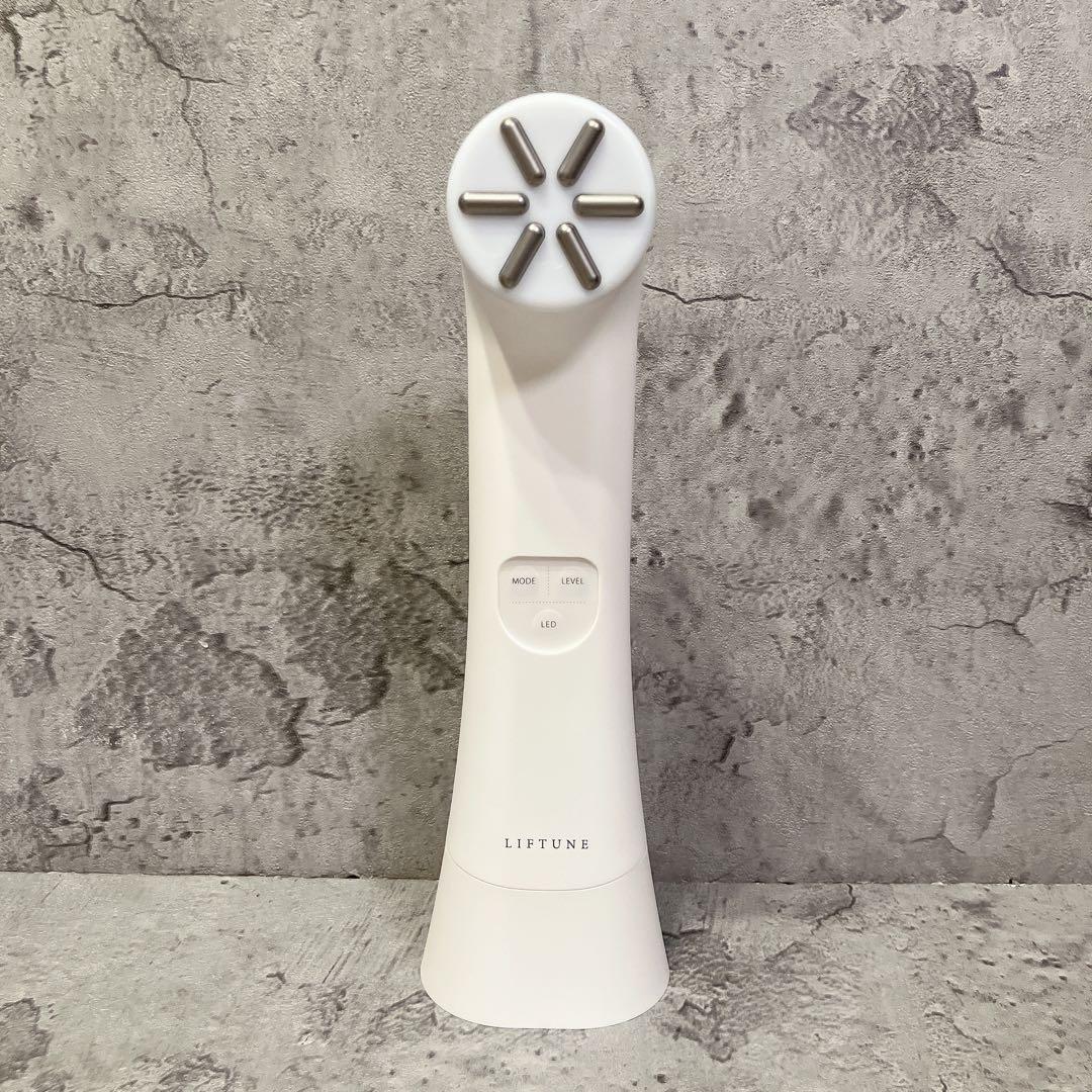極美品 伊藤超短波 LIFTUNE リフチューン 美顔器
