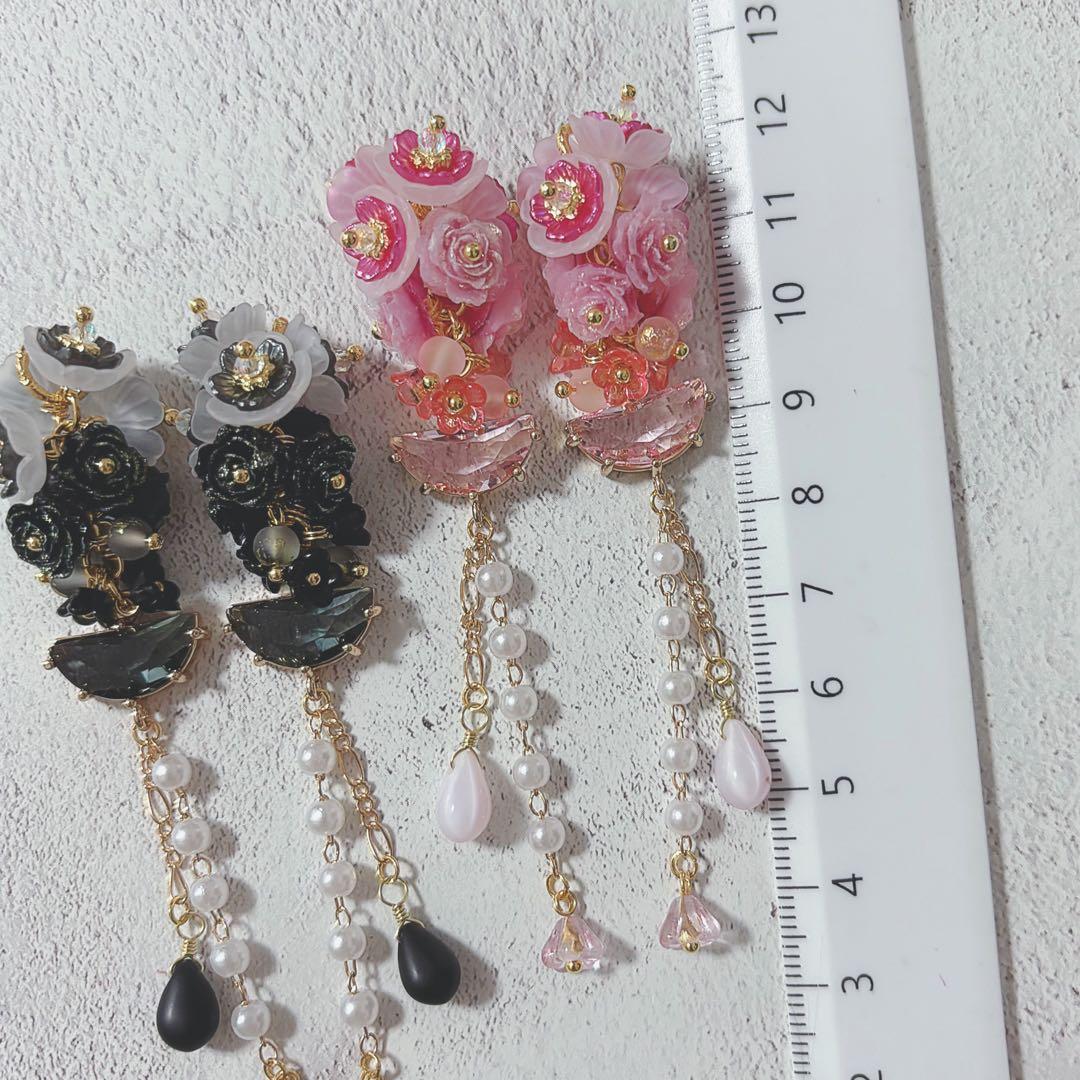 No.217 ガラスコネクター　ロングチャーム　2ペア