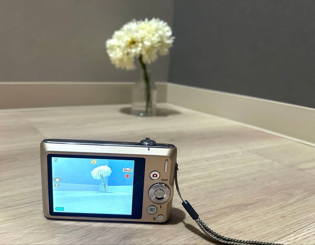 美品CASIO EXILIM EX-ZS190 ゴールド　付属品完全完備