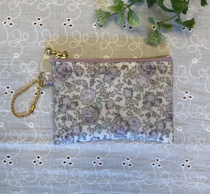 ラミネートミニミニポーチ    フェリシテプティ♥️リバティ　  ハンドメイド