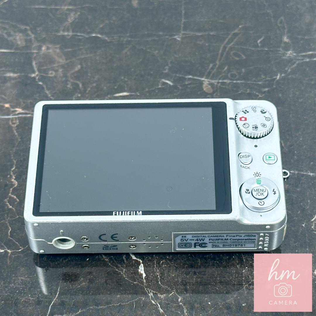 【美品】FUJIFILM FinePix J150w シルバー コンデジ