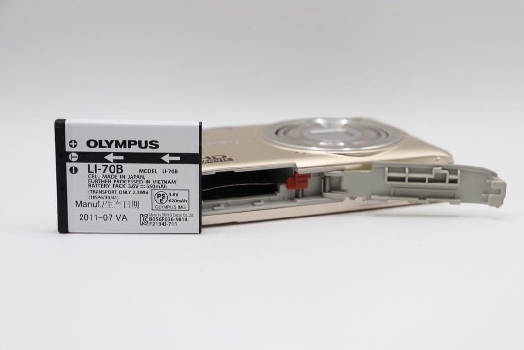 ✨動作確認済み！✨OLYMPUS VG-145 充電器付き！