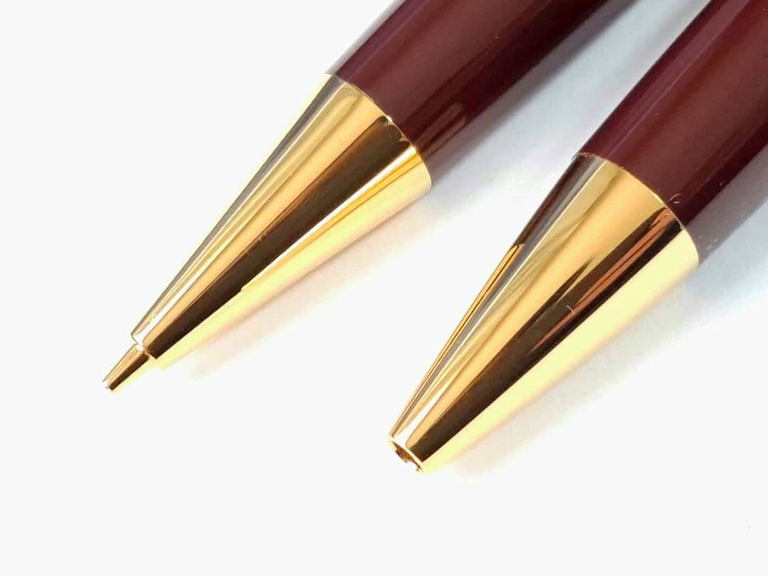 未使用　PILOT　Custom74 ボールペン　シャープペン　ディープレッド