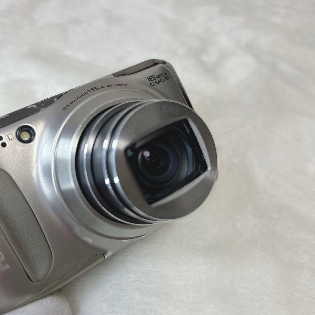 ジャンク　FUJIFILM FINEPIX F660EXR コンデジ