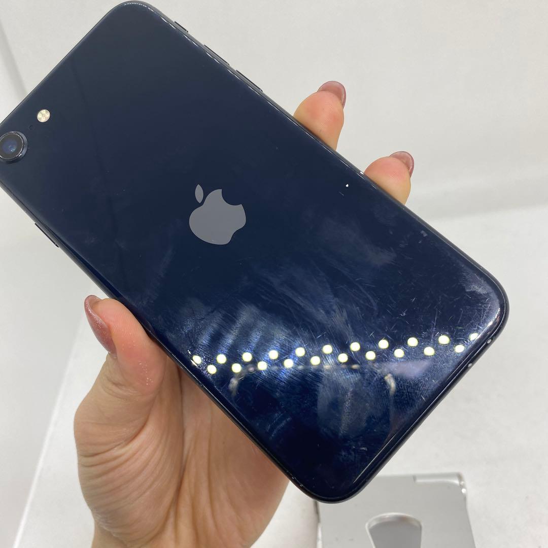 Iphone SE 第3世代 64GB Sim フリー　58613