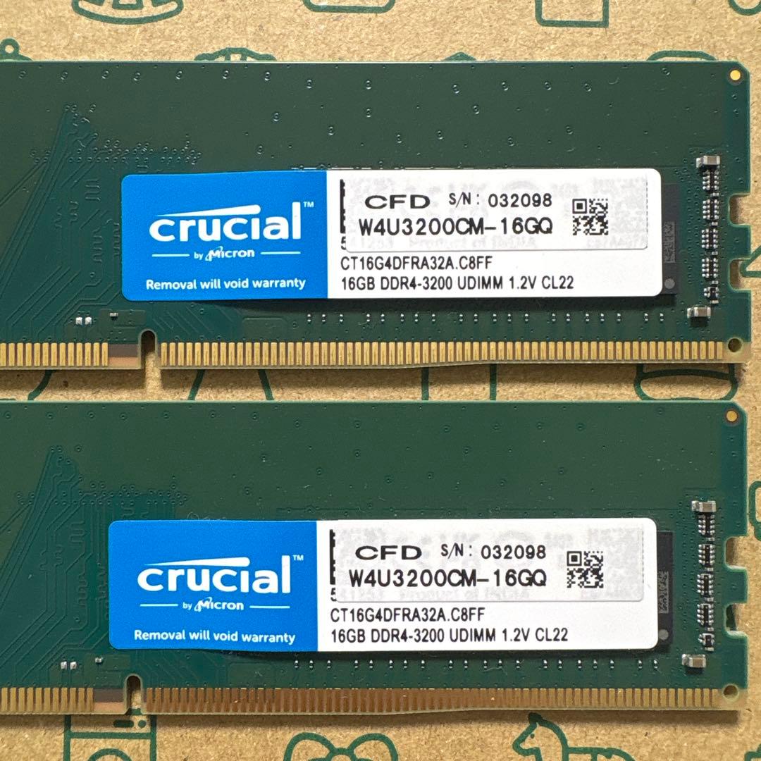 Crucial 16GB DDR4-3200 メモリ