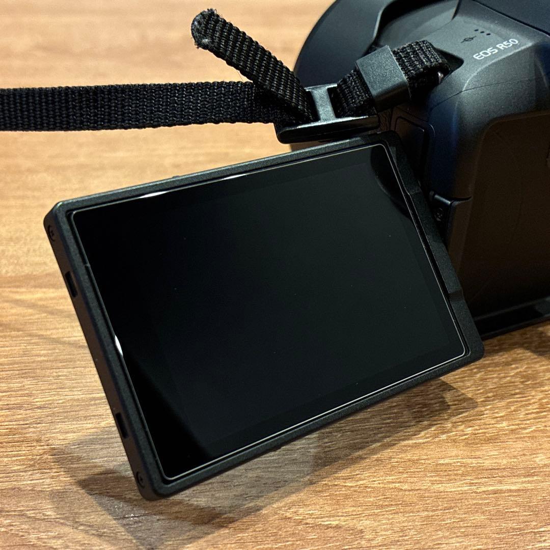【極美品】CANON R50 ボディ + 単焦点 & 望遠レンズ