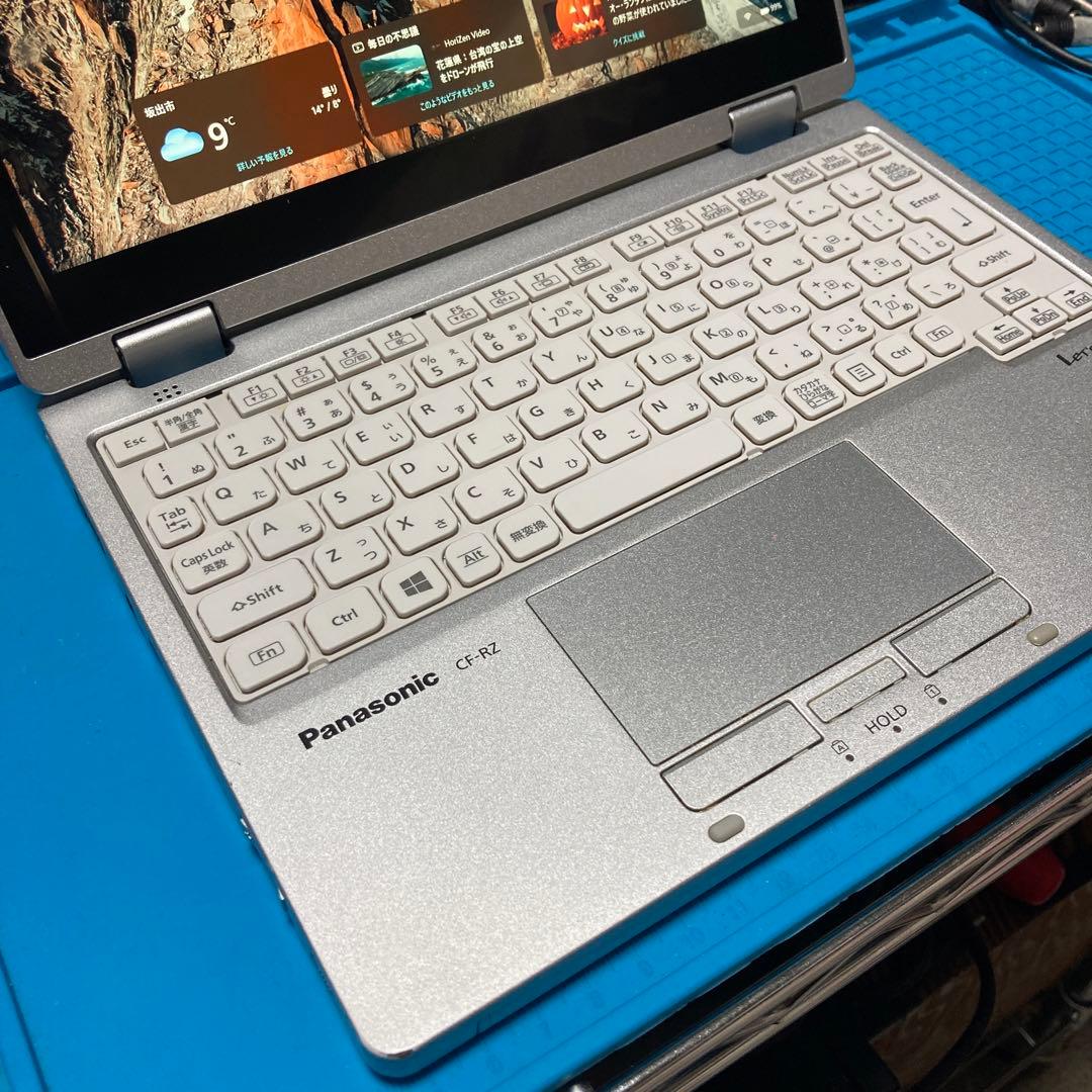 Panasonic CF-RZ8 Core m3 Windows11 TV視聴可