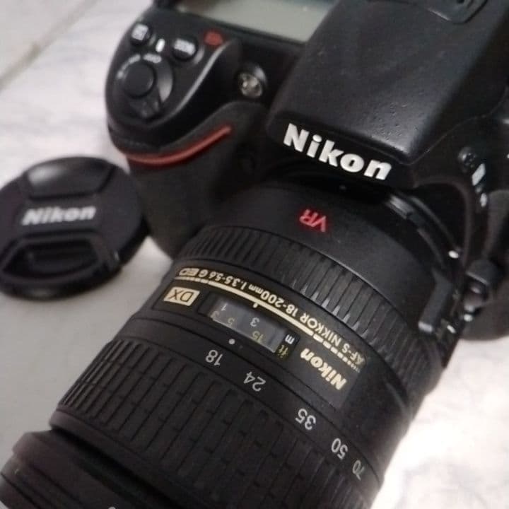 Nikon ニコン D300s デジタル一眼レフカメラ 黒
