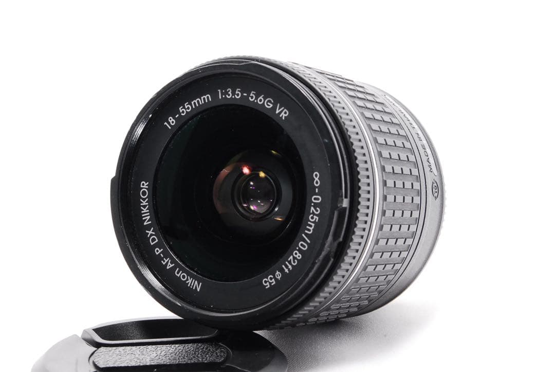 WiFiで楽々転送◆Nikon D5300◆高性能AF-Pレンズ◆一眼レフカメラ