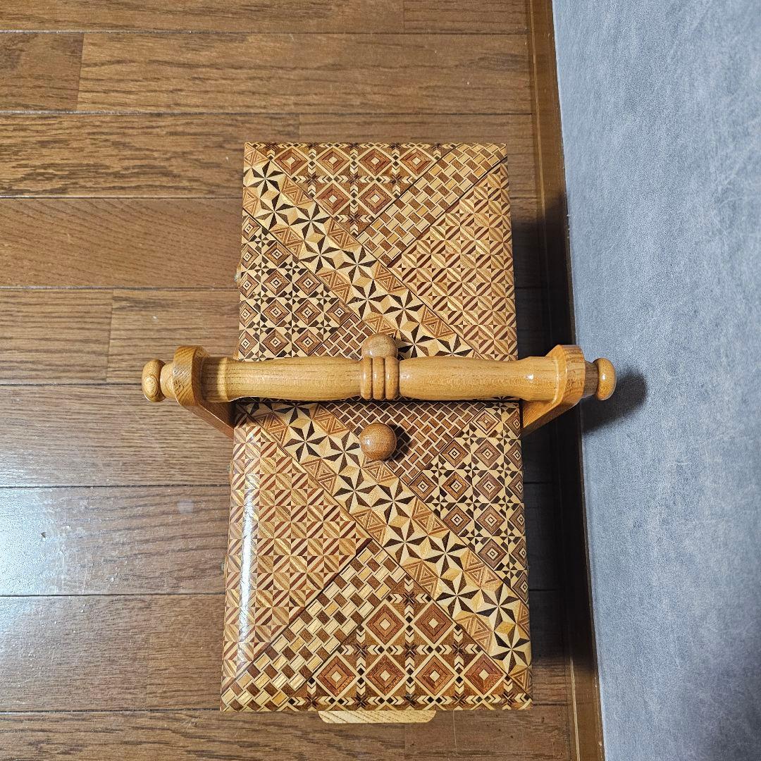 箱根寄木細工 希少 可動式 持ち運び箱