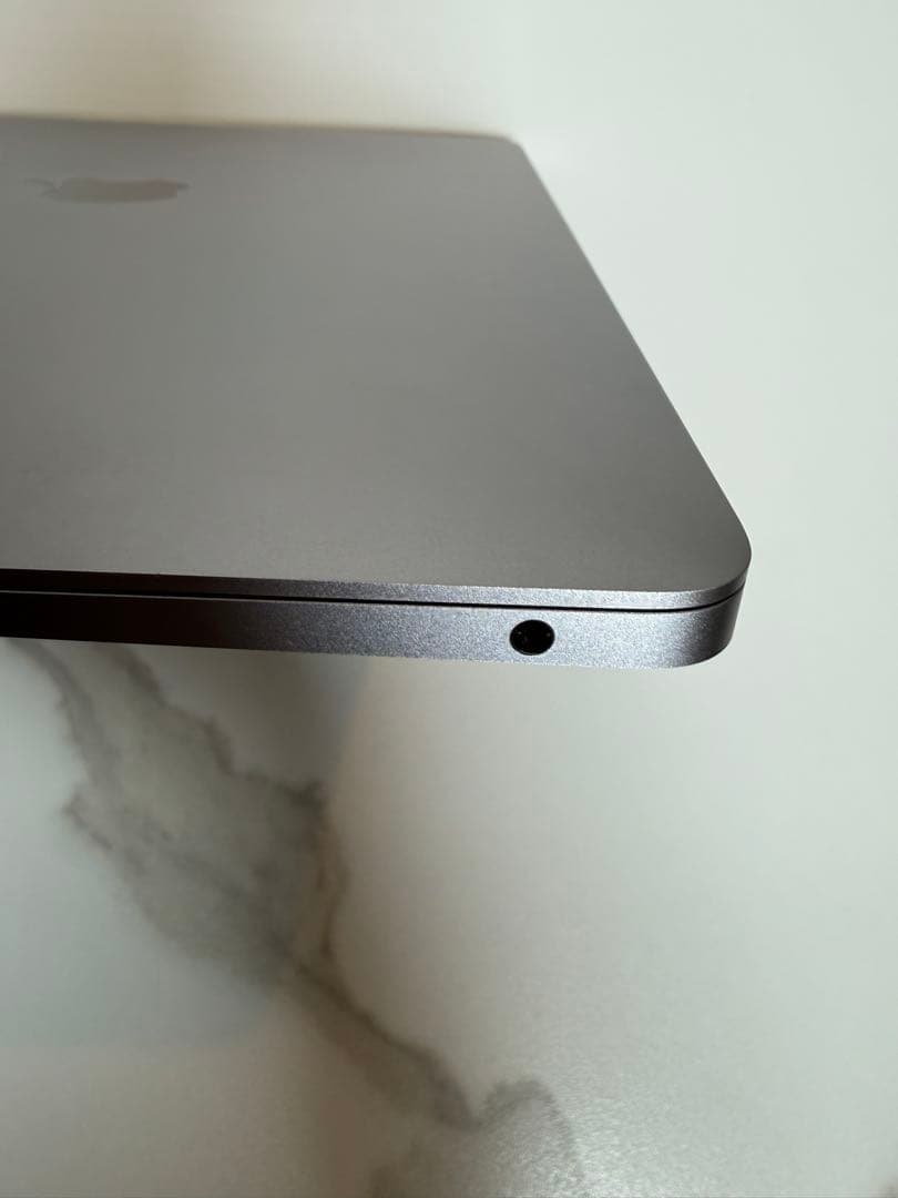 MacBook Air M1 8GB スペースグレー