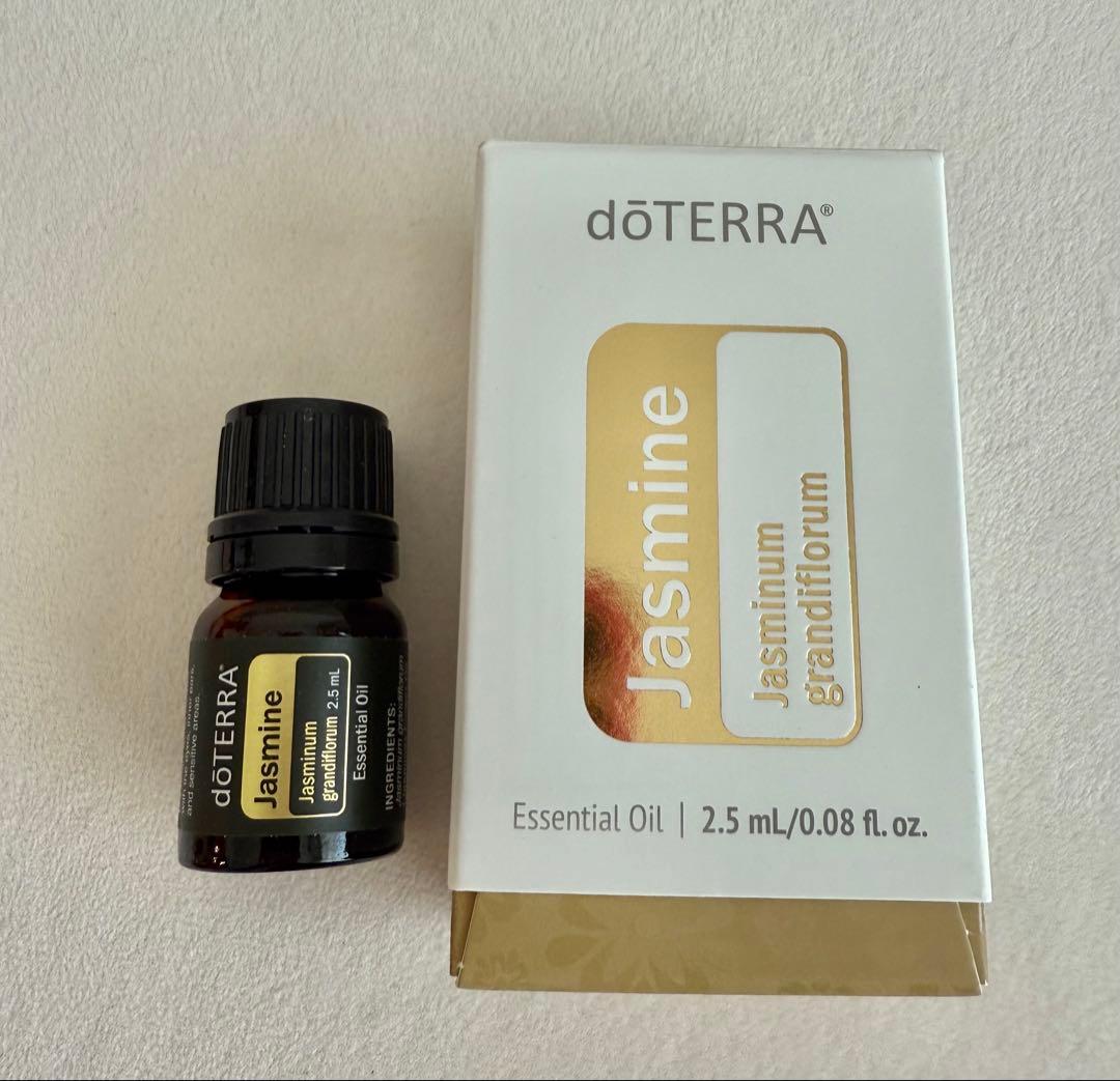 【新品】doTERRA ジャスミン エッセンシャルオイル 2.5mL ドテラ精油