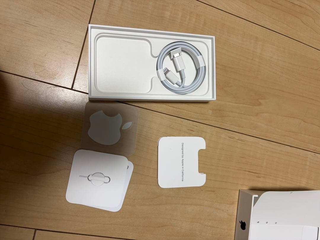 Apple iPhone 13 mini SIMフリー　128GB 本体　黒