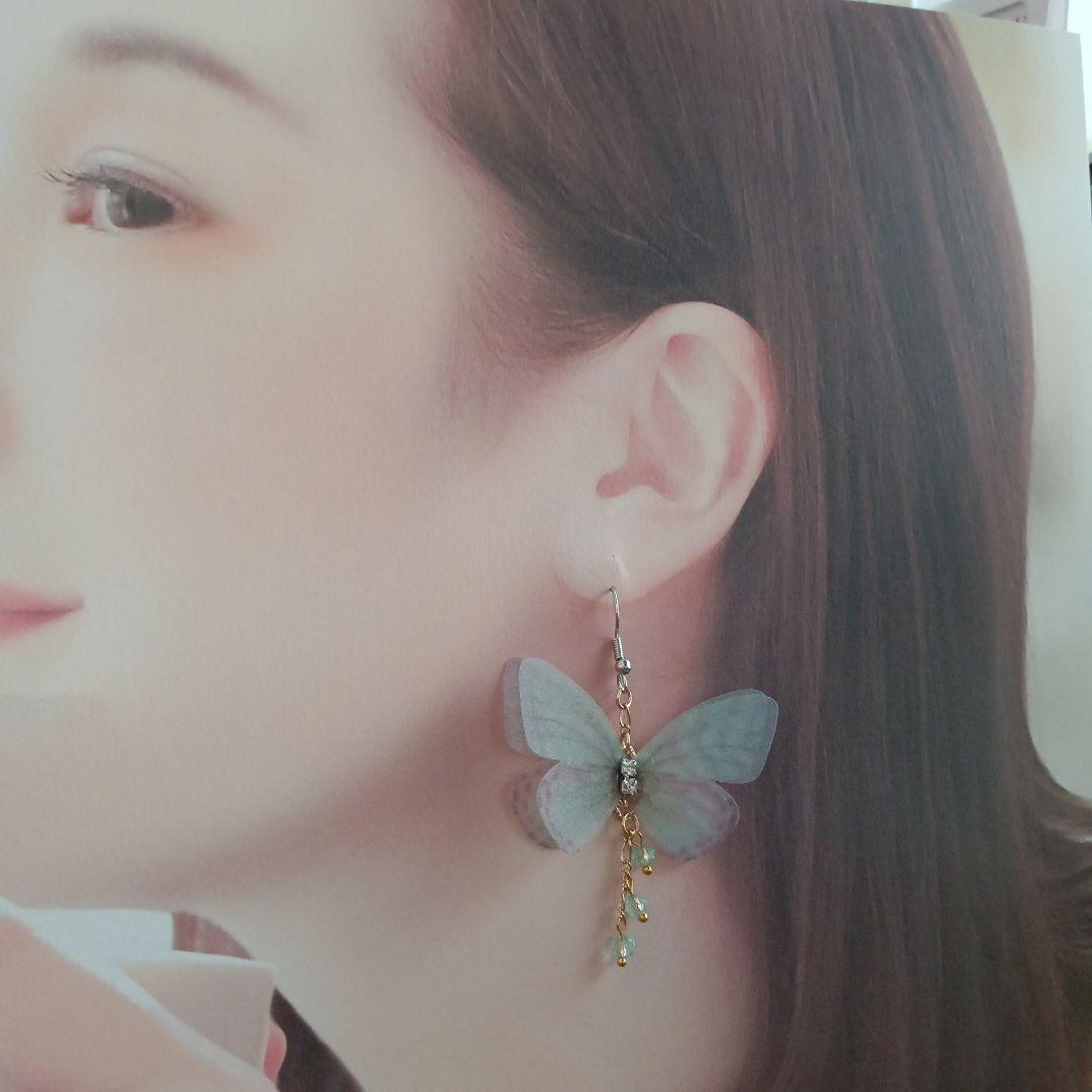 ♡ハンドメイド♡ピアスorイヤリング　シフォンバタフライ　グリーン
