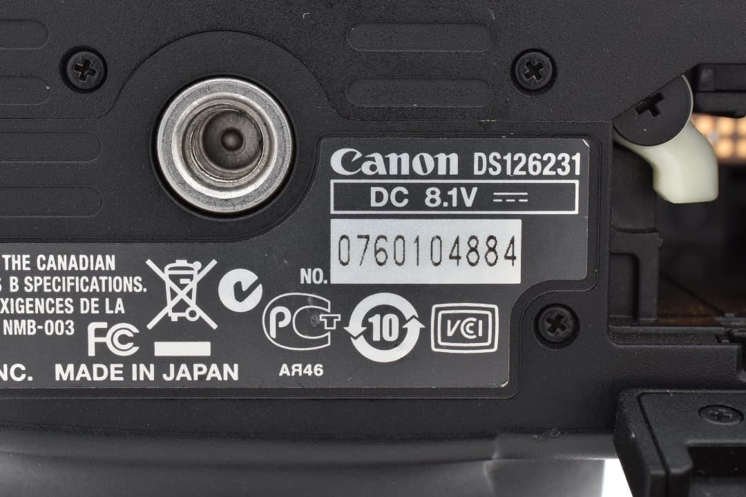 デジタルカメラ Canon EOS Kiss X3 + EF-S 18-55mm #1280